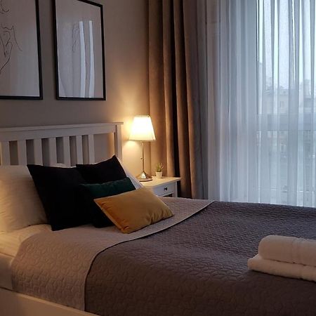 Grochowska Apartment วอร์ซอ ภายนอก รูปภาพ