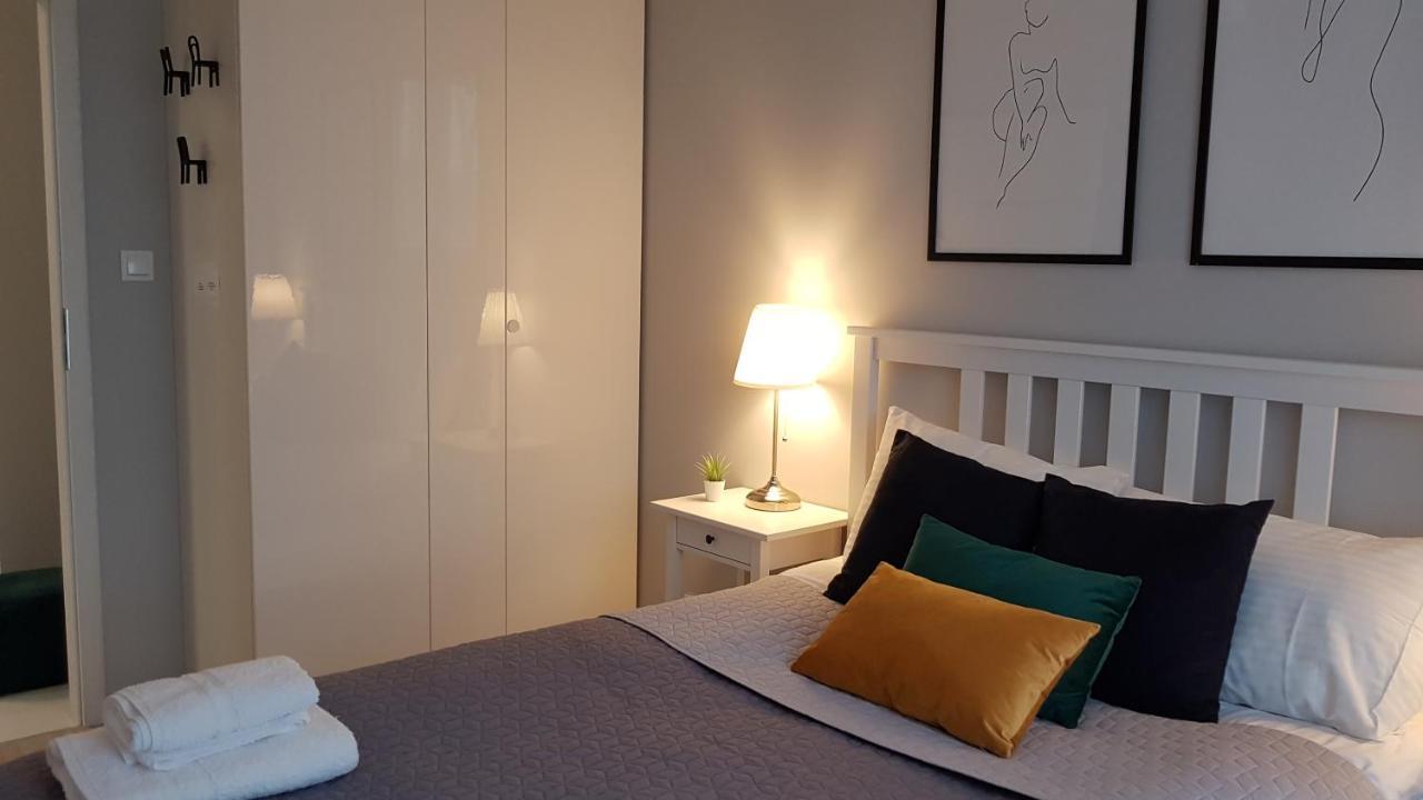 Grochowska Apartment วอร์ซอ ภายนอก รูปภาพ